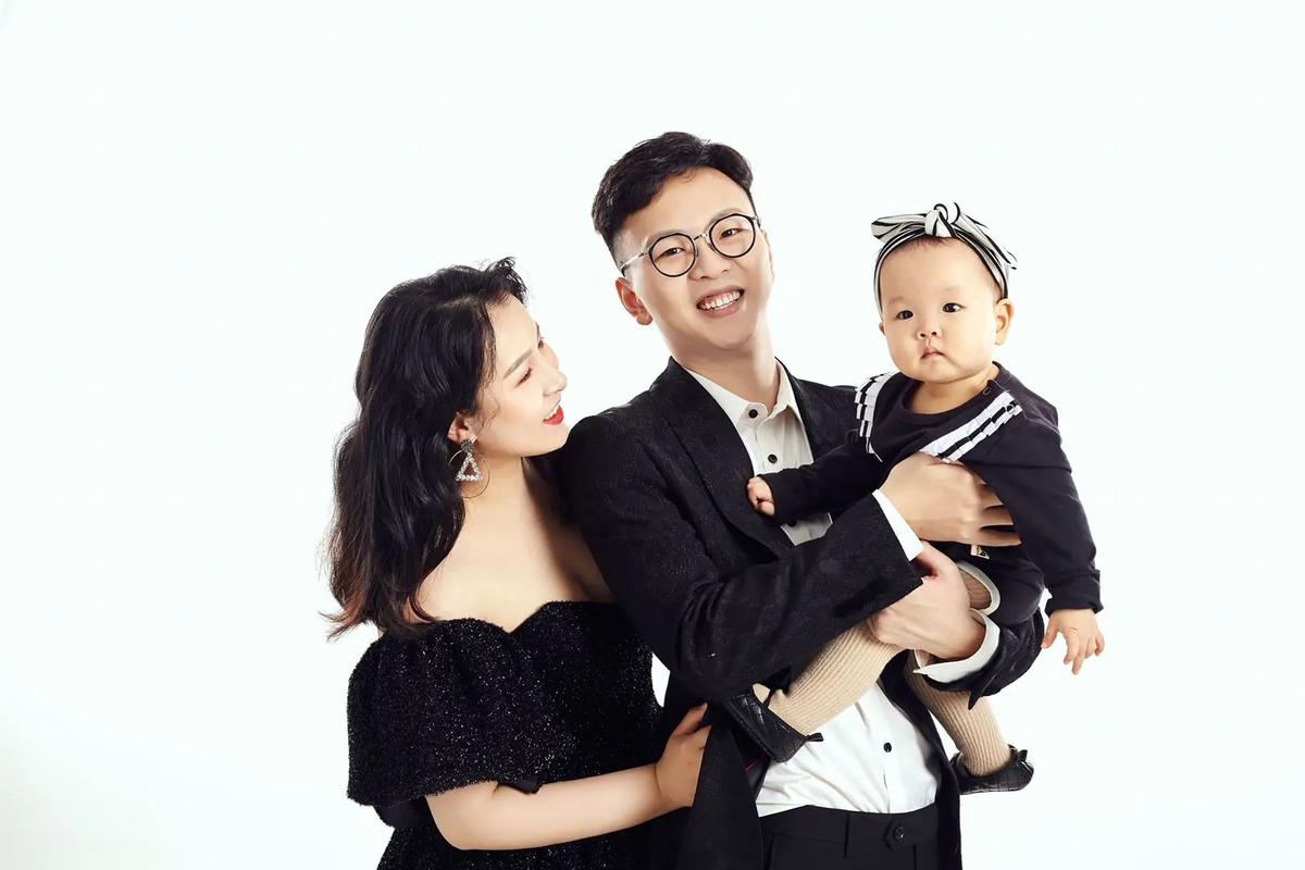 澳门研究生一码资料,和周华健儿子结婚与周华健儿子结婚照片和结婚照